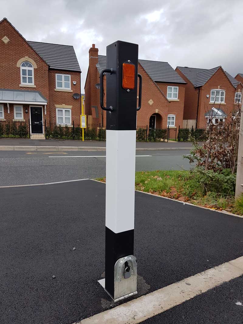 Standard Lift Out Post - Bollard Street